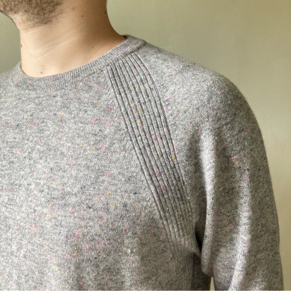 Raffi | The Lonnie Cashmere Raglan Crew Neck Sweater - Picture 3 of 7